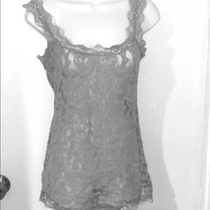 Women’s Lace tunic Size Small never worn no tags